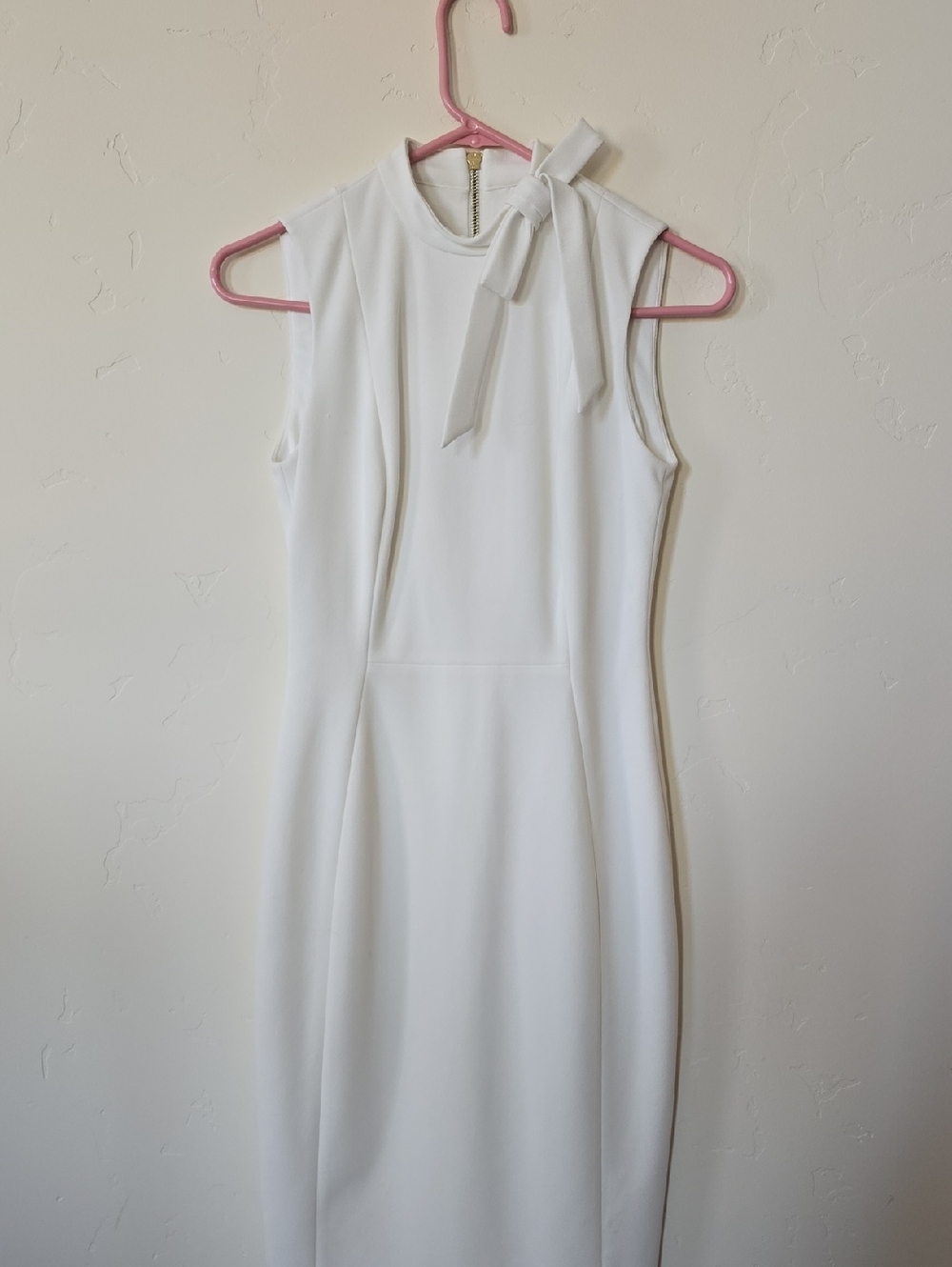 Calvin Klein White Sleeveless Midi Dress with Neck Bow
